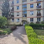 Be My Guest- Fontany Calm Metro Wi-fi Free Parking Zone Varsovia