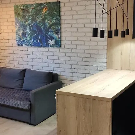 Be My Guest- Fontany Luxury Metro Wi-fi Free Parking Zone Lägenhet *