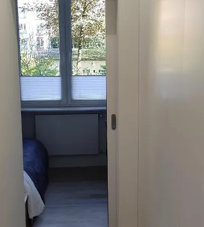 Be My Guest- Fontany Luxury Metro Wi-fi Free Parking Zone Lägenhet Warszawa