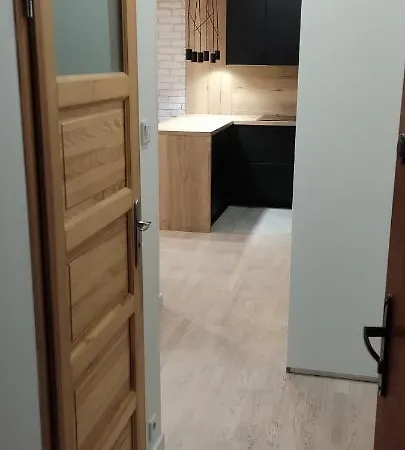 Be My Guest- Fontany Luxury Metro Wi-fi Free Parking Zone * Warszawa