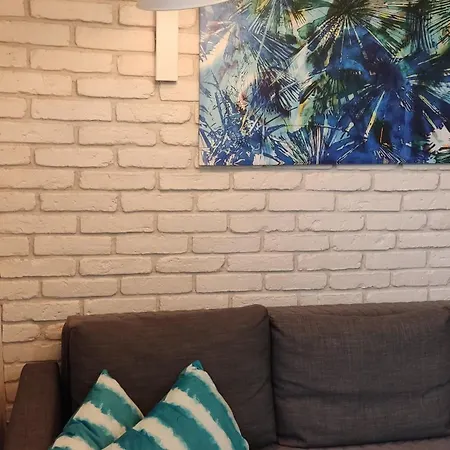 Be My Guest- Fontany Luxury Metro Wi-fi Free Parking Zone * Warszawa