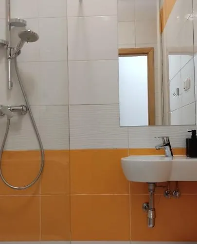 Lejlighed Be My Guest- Fontany Luxury Metro Wi-fi Free Parking Zone Warszawa